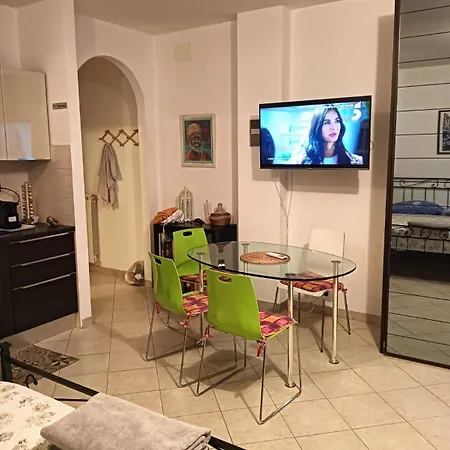 Genova Home ジェノヴァ